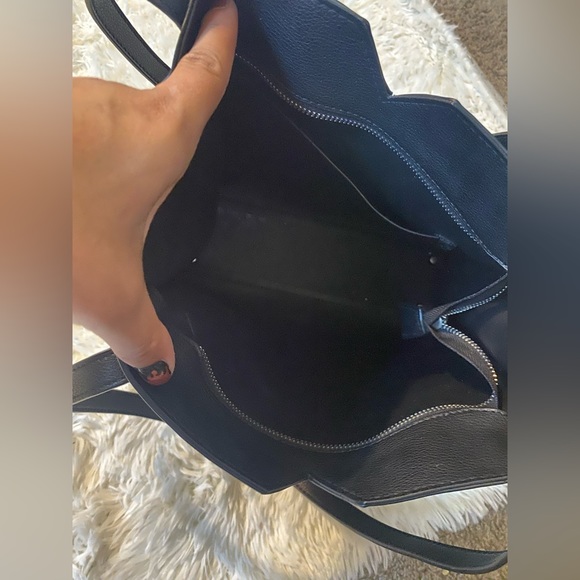 Pixie mood vegan leather tote - Picture 2 of 7